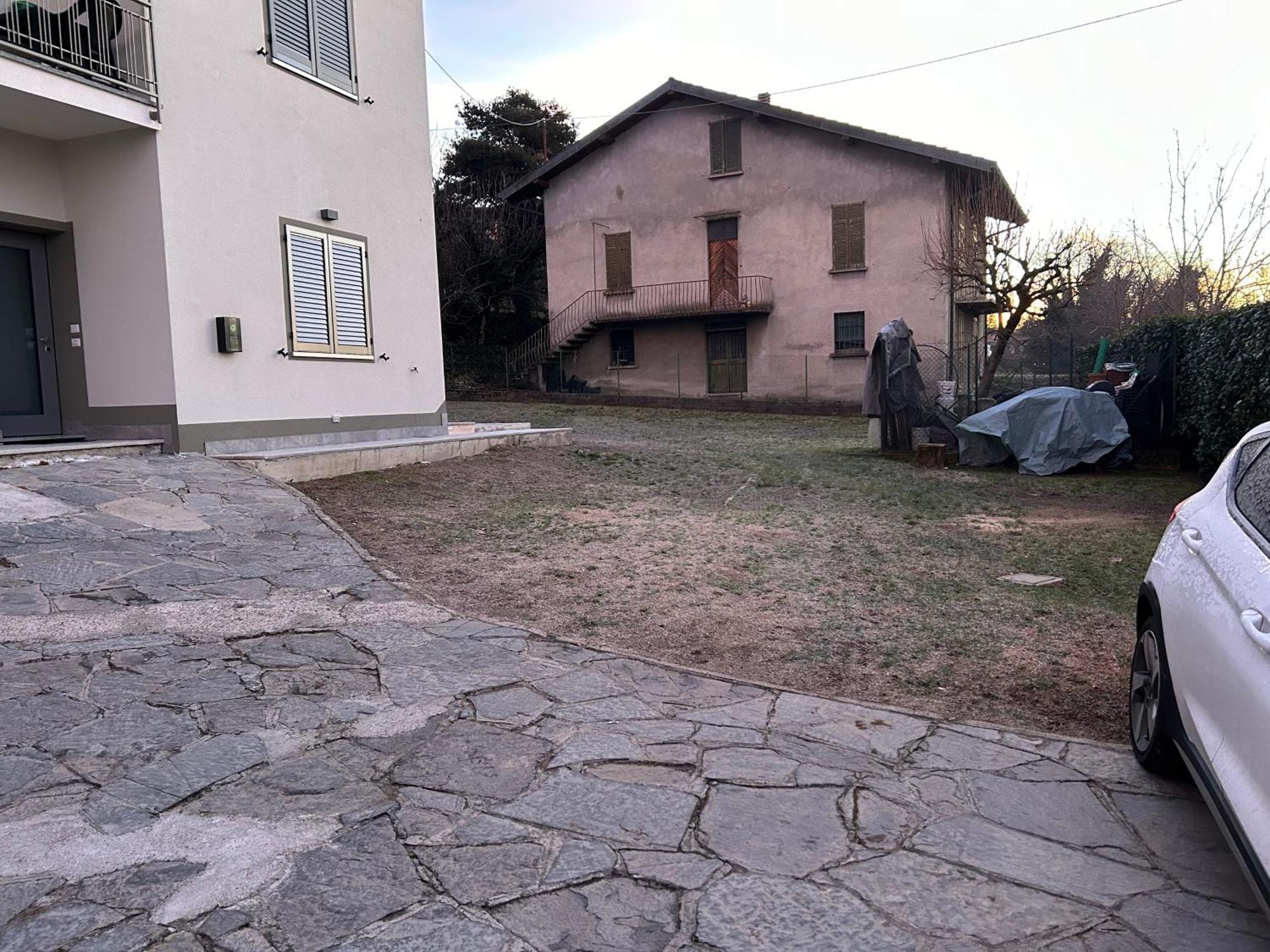 Le Camelie Del Lario Apartment Grandate Exterior photo